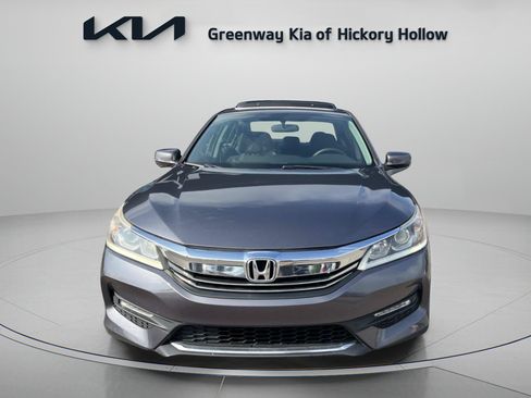 Used 2016 Honda Accord EX image 2