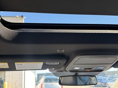 Used 2025 Ford Explorer ST w/ Sun And Sound Package image 14