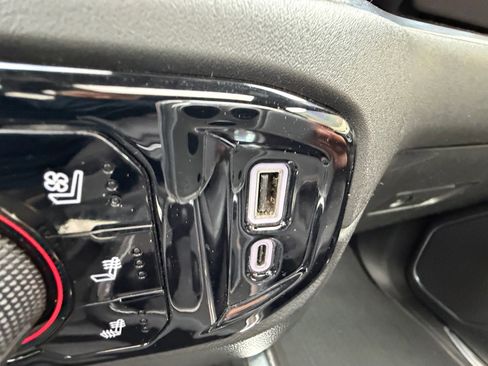 Used 2023 Chevrolet Silverado 1500 LTZ w/ LTZ Premium Package image 31