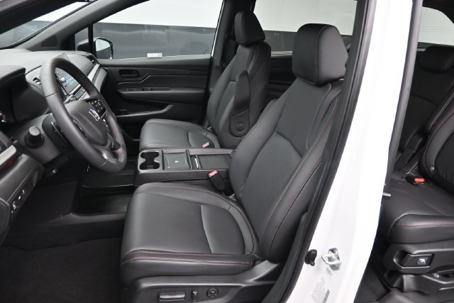 Certified 2026 Honda Odyssey Sport-L image 18