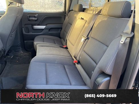 Used 2018 Chevrolet Silverado 1500 LT w/ All Star Edition image 9