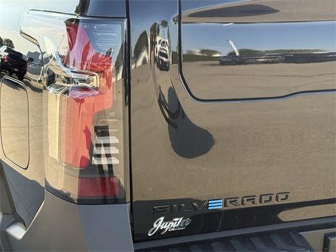 New 2026 Chevrolet Silverado EV Trail Boss w/ Premium Package image 6