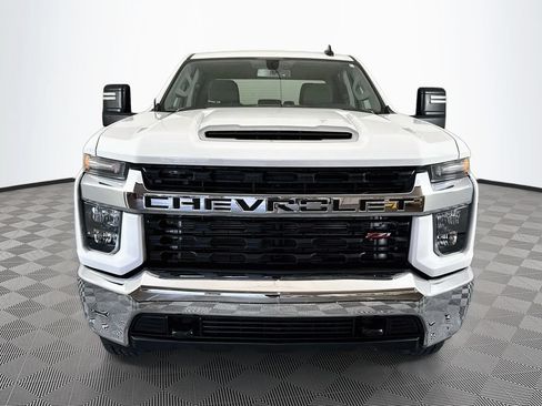 Used 2023 Chevrolet Silverado 2500 LT AWD/4WD image 2