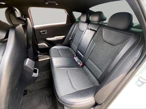 Used 2025 Kia K4 GT-Line FWD image 19