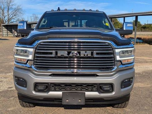 Used 2023 RAM 3500 Laramie image 9