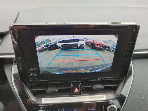 Used 2024 Toyota Corolla LE image 22
