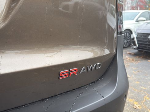 New 2026 Nissan Kicks SR w/ SR Premium Package image 15