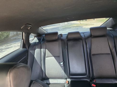 Used 2018 Honda Accord Sport image 16