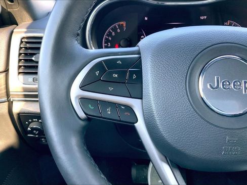 Used 2019 Jeep Grand Cherokee Limited w/ Luxury Group II image 21