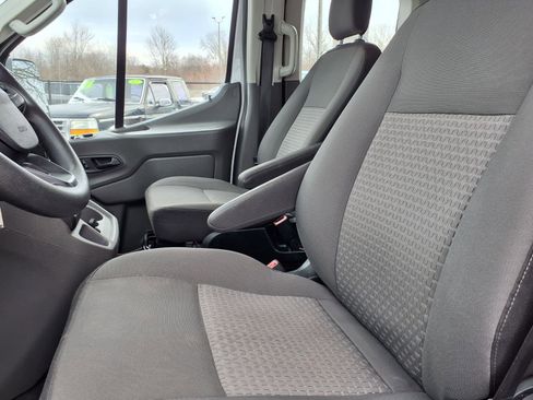 Used 2020 Ford Transit 350 XLT image 3