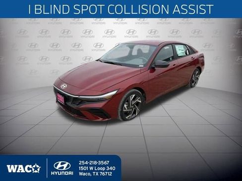 Used 2025 Hyundai Elantra Sport image 9
