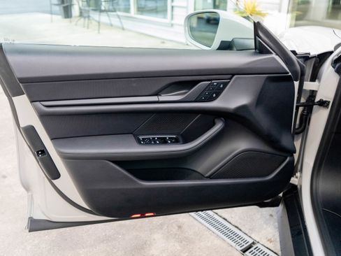 Used 2023 Porsche Taycan w/ Premium Package image 10