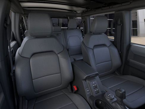 New 2025 Ford Bronco Big Bend w/ Black Diamond Package AWD/4WD image 45