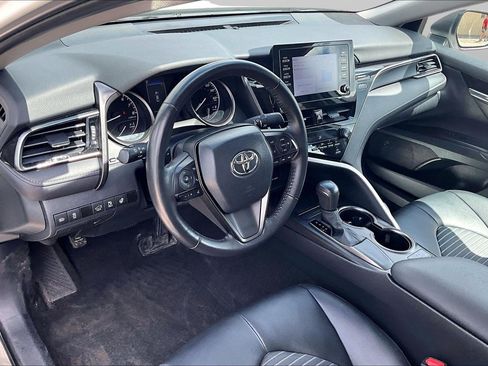 Used 2024 Toyota Camry SE FWD image 20