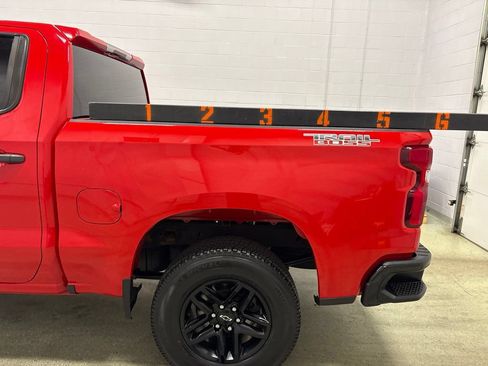 Used 2021 Chevrolet Silverado 1500 Custom Trail Boss w/ Safety Confidence Package AWD/4WD image 13