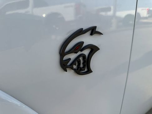 Used 2020 Dodge Challenger SRT Hellcat Redeye image 11