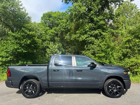 New 2026 RAM 1500 Laramie AWD/4WD image 6