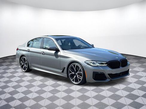 Certified 2023 BMW M550i xDrive w/ Executive Package AWD/4WD image 7