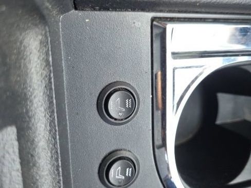 Used 2019 Toyota Tundra SR5 w/ Convenience Package AWD/4WD image 44