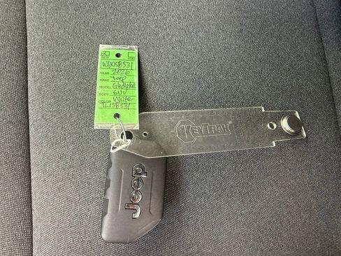 New 2026 Jeep Gladiator Sport image 38