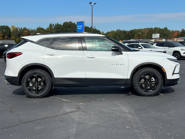 Used 2024 Chevrolet Blazer LT w/ Sound & Technology Package AWD/4WD image 48