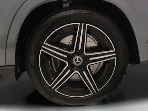 New 2026 Mercedes-Benz GLE 580 4MATIC image 12