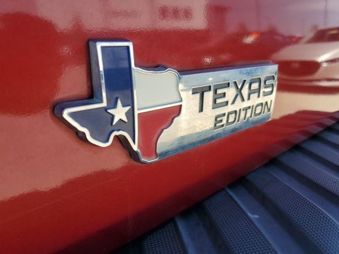 Used 2014 Ford F150 XLT w/ XLT Chrome Package AWD/4WD image 12