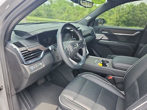 Used 2024 GMC Acadia Denali w/ Super Cruise Package AWD/4WD image 15
