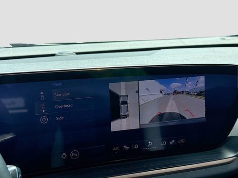 Used 2024 Buick Envision Sport Touring image 18