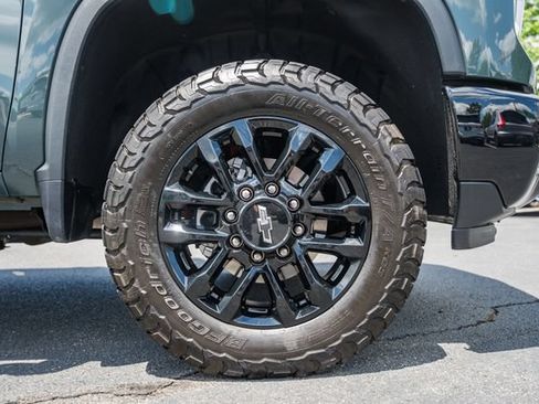 Used 2025 Chevrolet Silverado 2500 LTZ w/ LTZ Plus Package AWD/4WD image 24