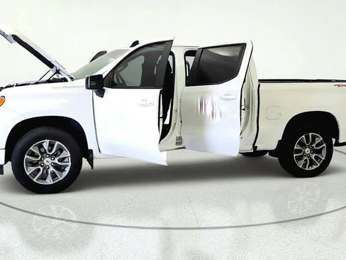 Used 2026 Chevrolet Silverado 1500 RST w/ Convenience Package II AWD/4WD image 9