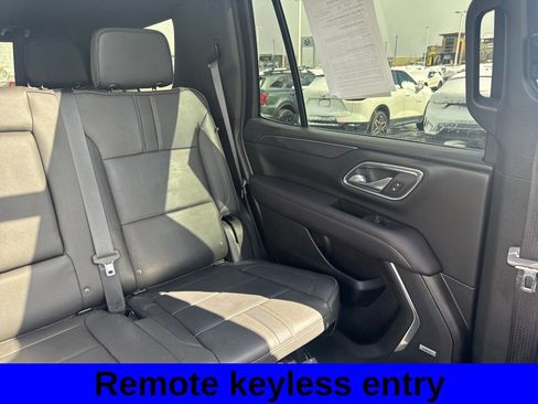 Used 2023 Chevrolet Tahoe RST AWD/4WD image 17