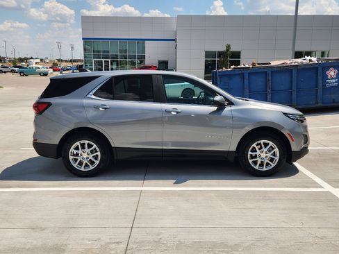 Certified 2024 Chevrolet Equinox LT FWD image 7