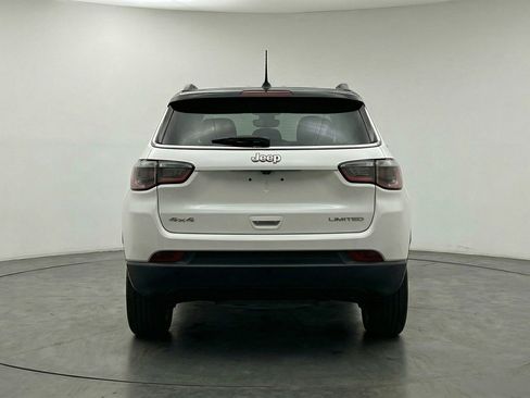 Used 2025 Jeep Compass Limited image 7