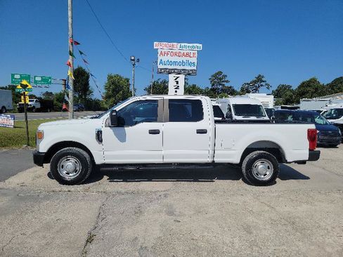 Used 2020 Ford F250 XL RWD image 4