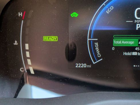 Used 2026 Toyota Camry SE FWD image 17
