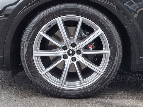 Used 2023 Audi SQ5 Premium Plus w/ Premium Plus Package image 8