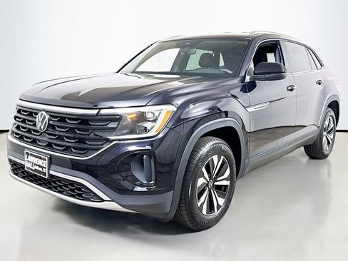 New 2026 Volkswagen Atlas Cross Sport SE FWD image 1