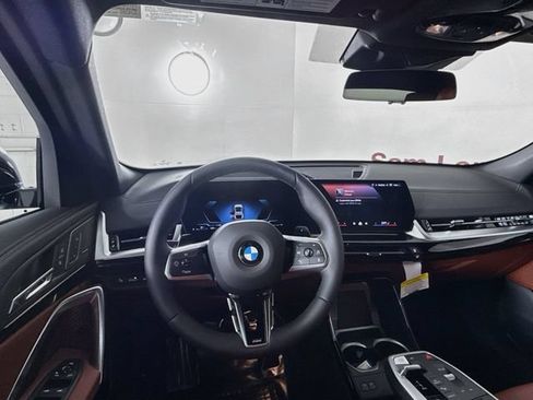 New 2027 BMW X2 xDrive28i w/ Technology Package AWD/4WD image 11