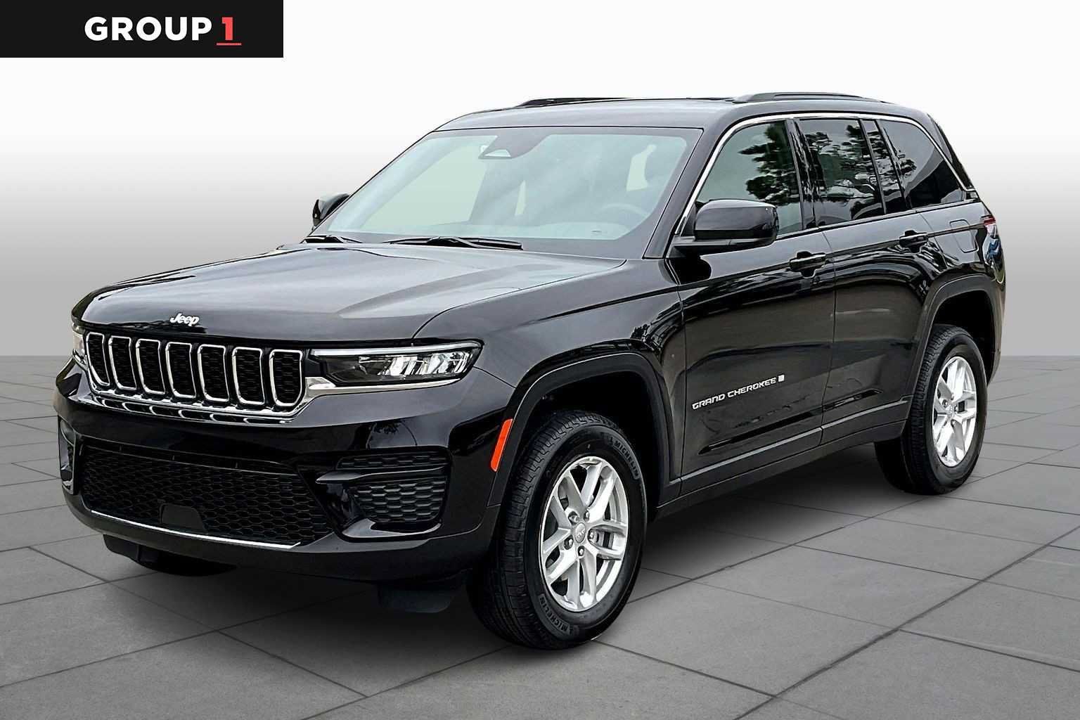 New 2025 Jeep Grand Cherokee Laredo X w/ Luxury Tech Group I AWD/4WD image 1