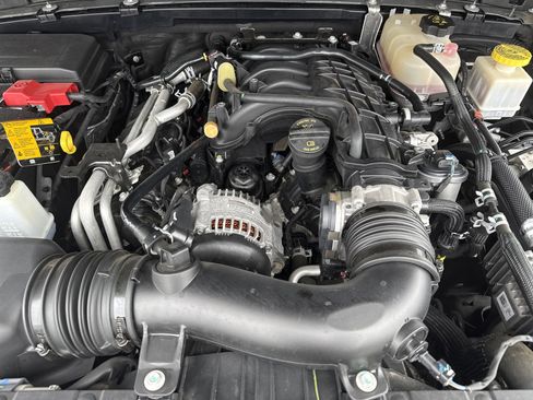 Used 2022 Jeep Gladiator Rubicon w/ LED Lighting Group image 33