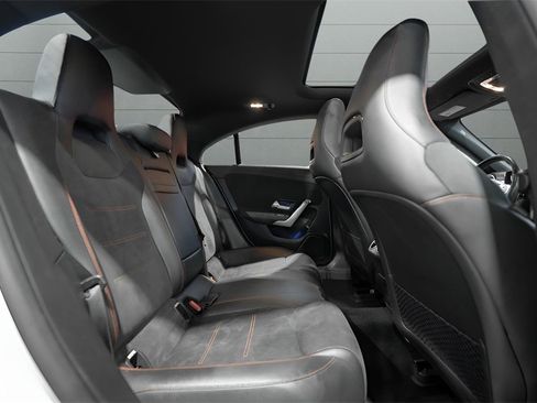 Used 2022 Mercedes-Benz CLA 35 AMG 4MATIC image 36