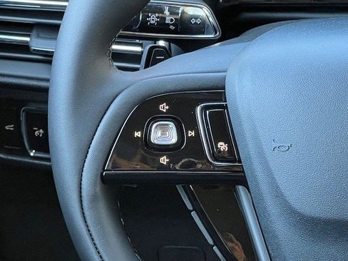 New 2026 Lincoln Corsair Premiere image 32