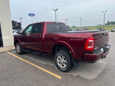 Used 2019 RAM 2500 Laramie AWD/4WD image 2