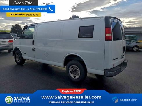 Used 2005 Chevrolet Express 2500 image 3