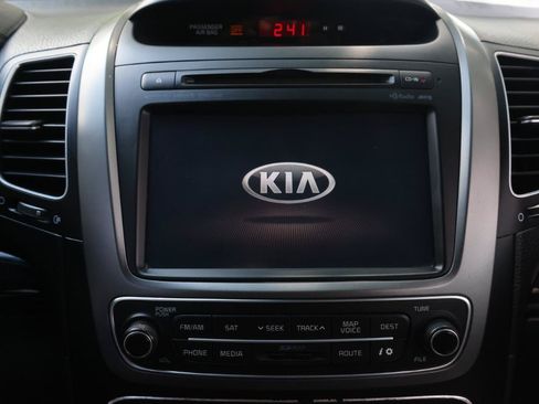Used 2014 Kia Sorento SX w/ 3rd Row Package FWD image 34