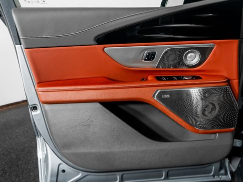 Used 2024 Lincoln Nautilus Black Label w/ Jet Appearance Package (87T) image 52