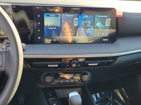 New 2026 Nissan Kicks SV FWD image 10