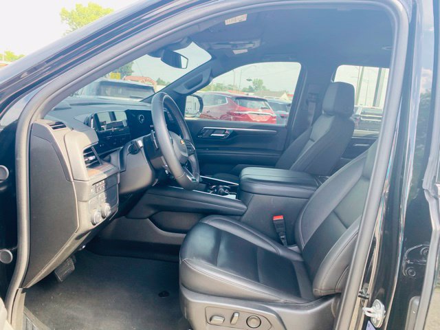 Used 2025 Chevrolet Tahoe LT RWD image 27