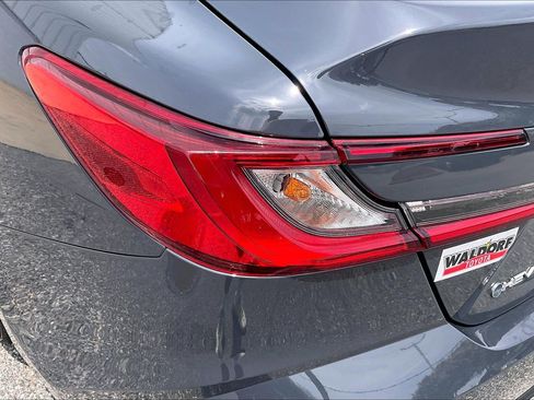 Used 2025 Toyota Camry LE FWD image 31